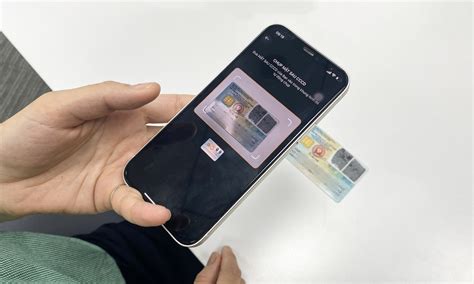 Bất lực cập nhật sinh trắc học sát giờ G .